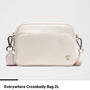 Lululemon everywhere crossbody bag 2L - Brand NEW